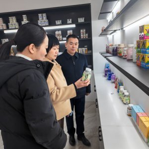 史莉赴潁東區(qū)開展三走進(jìn)、三融入活動